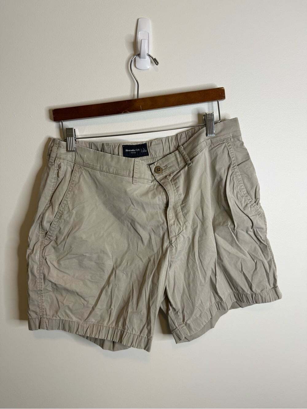 Abercrombie & Fitch Light Khaki Men’s shorts size large